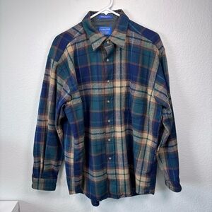 Pendleton Made in USA 100% Virgin Wool Long Sleeve Button Down Shirt Plaid - L